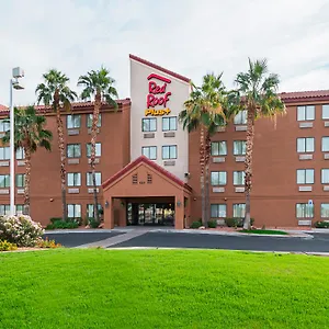 Red Roof + West 3* Phoenix